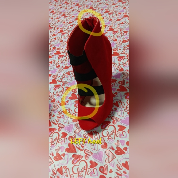 PreLoved Dollhouse Heels - Picture 6 of 6